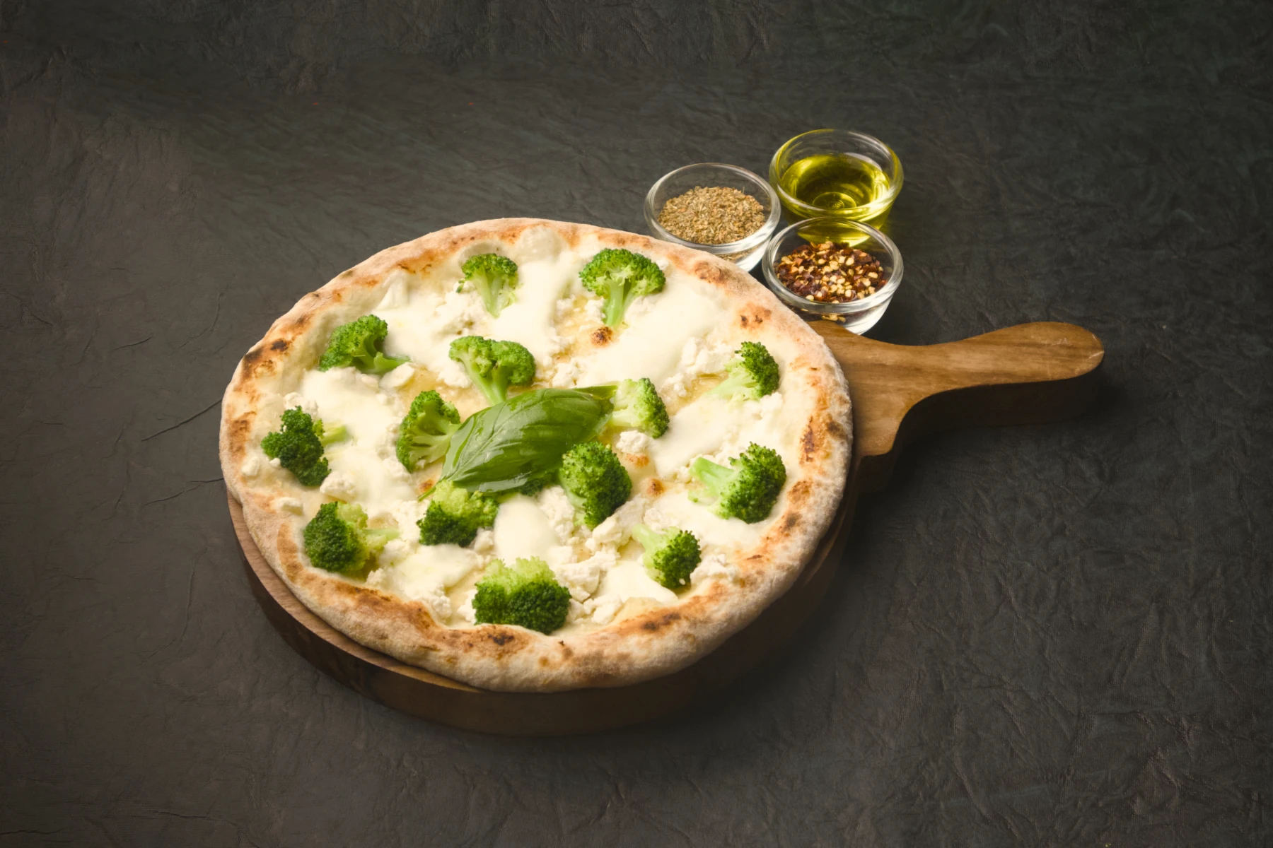 Tall Oaks — Broccoli white pizza